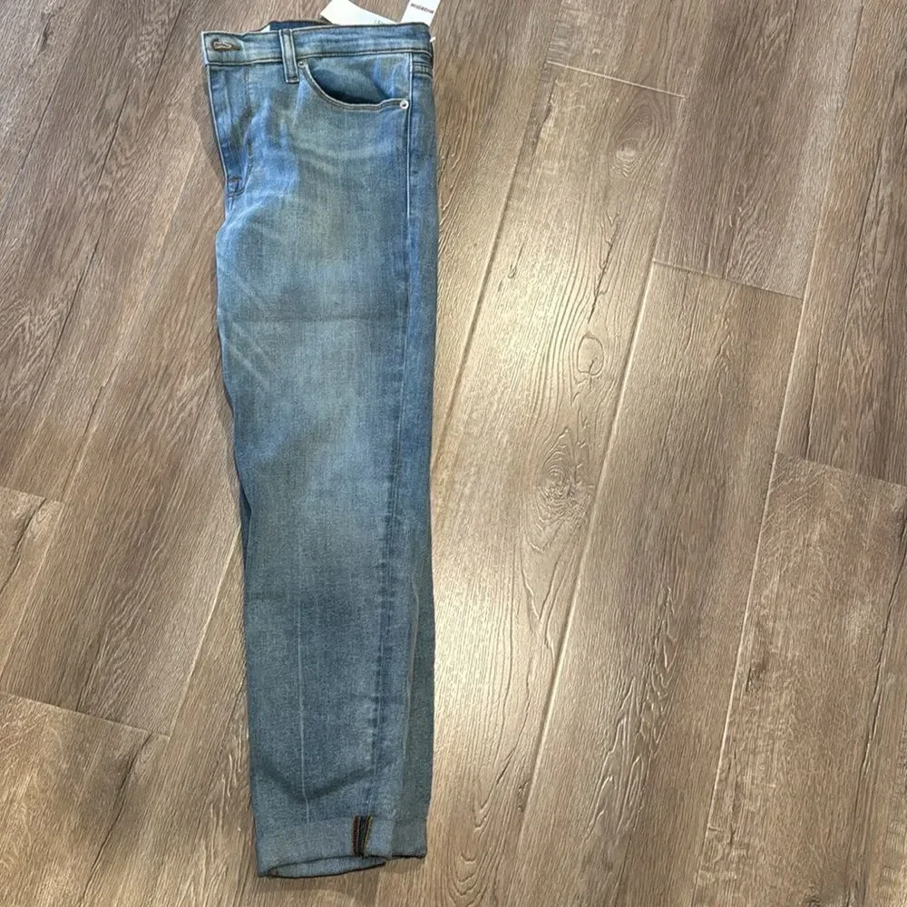 Hudson skinny jeans  - Picture 4 of 10
